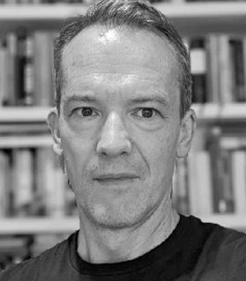 Raphael Roettgen